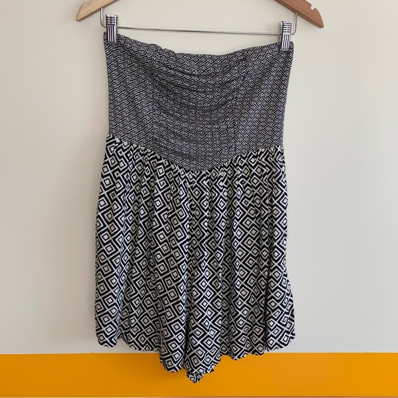 ROXY SUCH GREAT HEIGHTS romper . - Picture 5 of 7